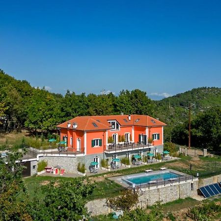 Agriturismo Cascina Trevo สโปตัวร์โน ภายนอก รูปภาพ