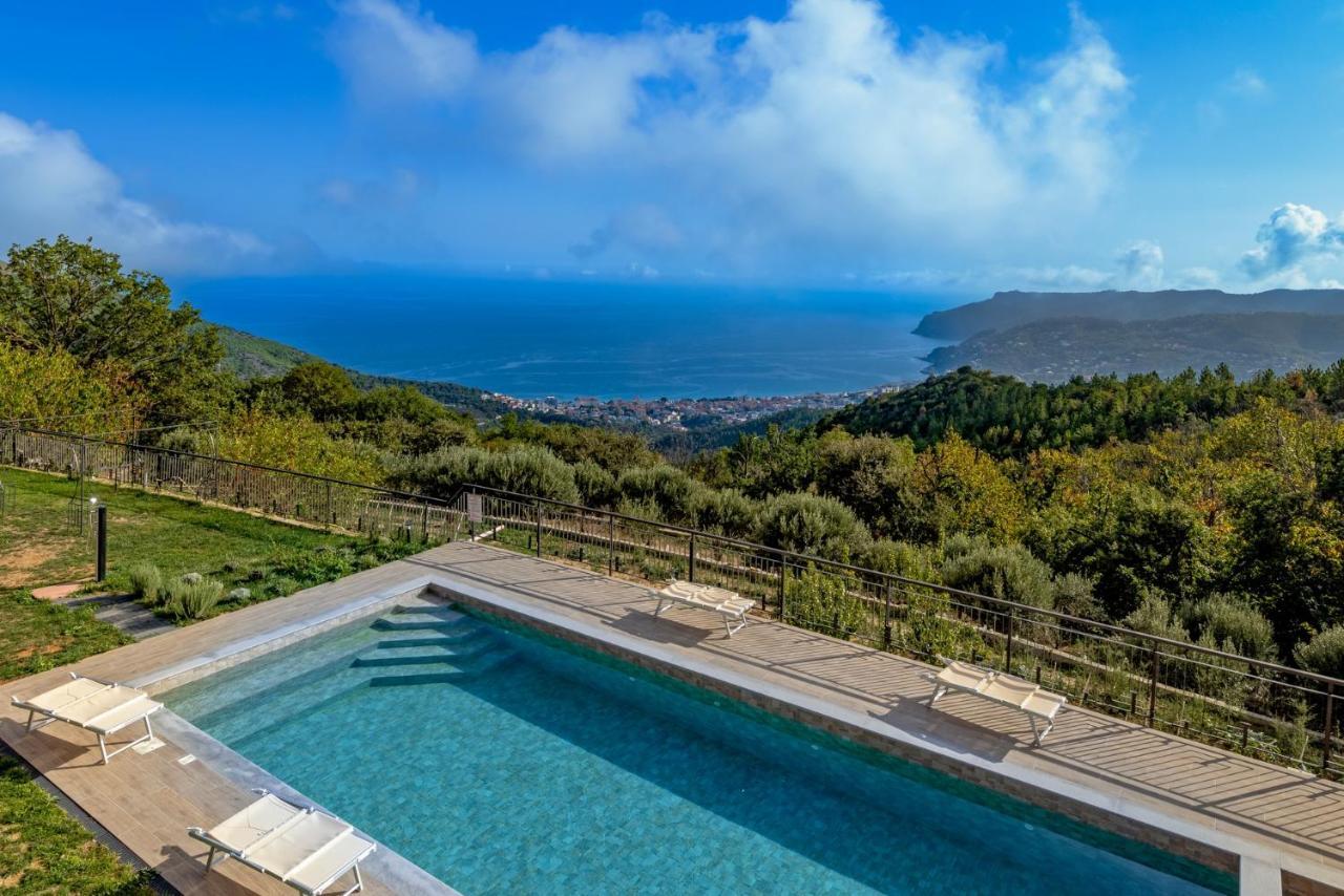 Agriturismo Cascina Trevo สโปตัวร์โน ภายนอก รูปภาพ